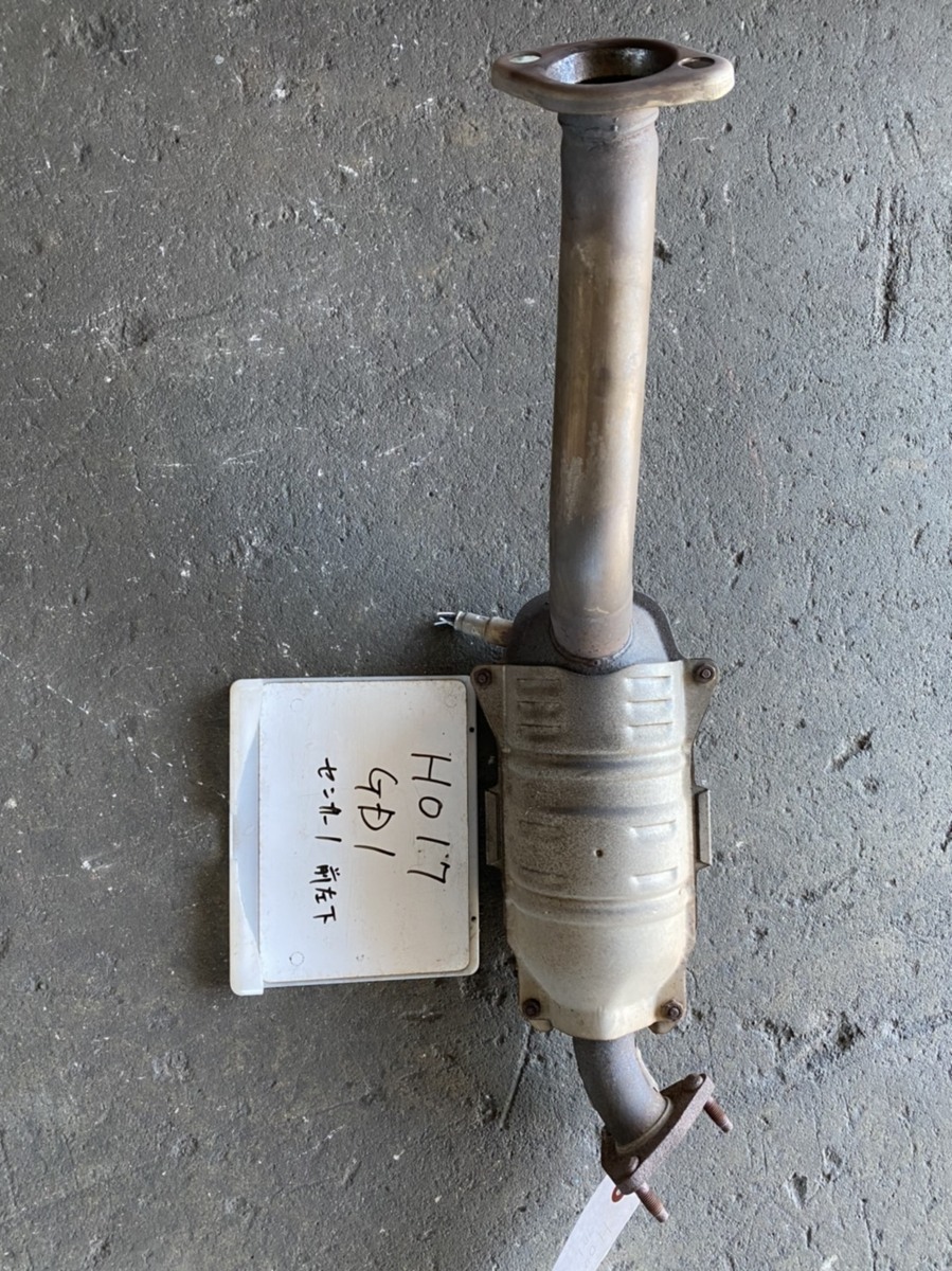 フィット GD1 触媒 L13A ホンダ キャタライザー GD2 コンバーター GD3