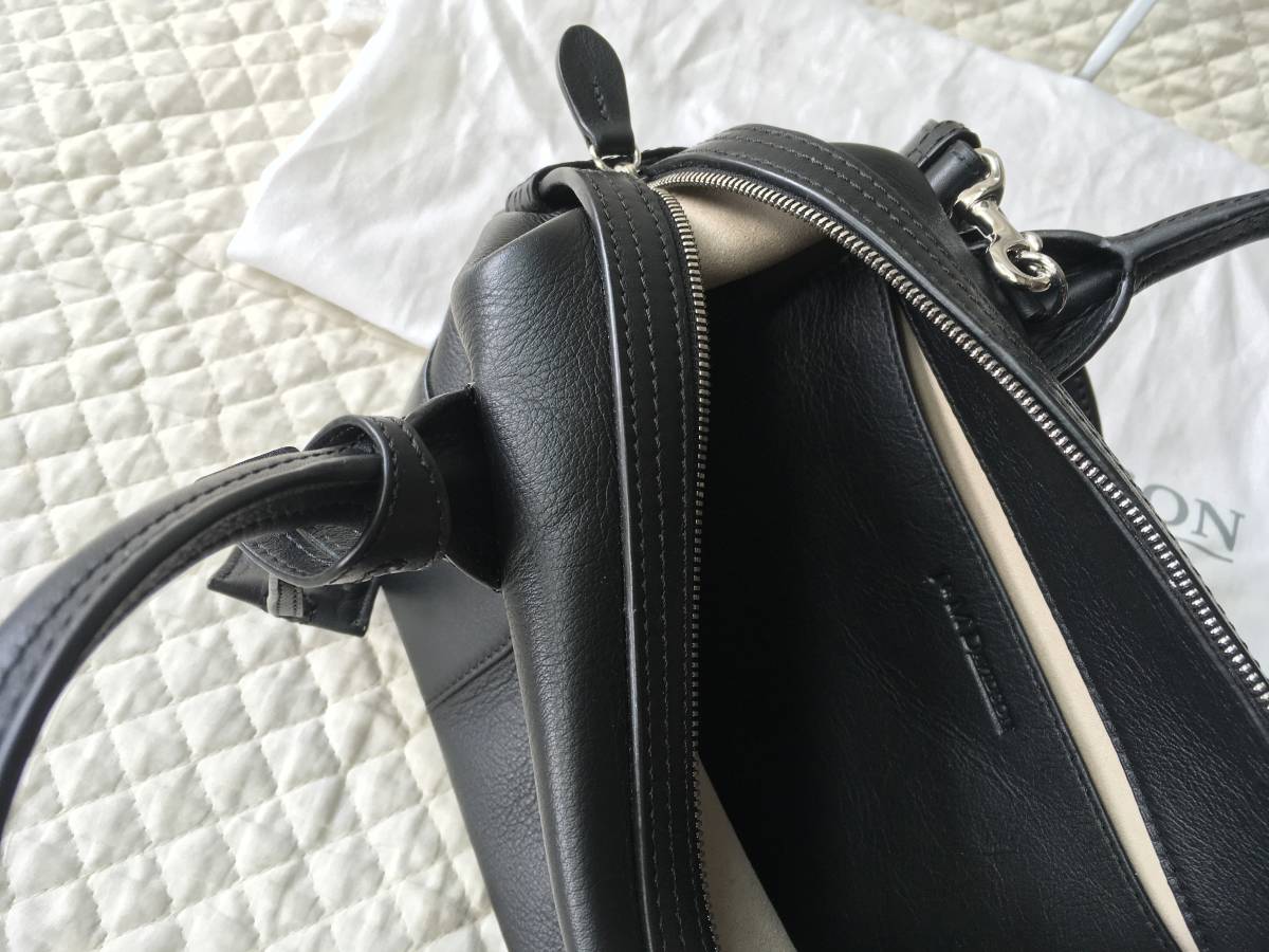 美品☆J&M DAVIDSON ショルダーバッグトゥモローランド 美品☆J&M DAVIDSON ショルダーバッグトゥモローランド