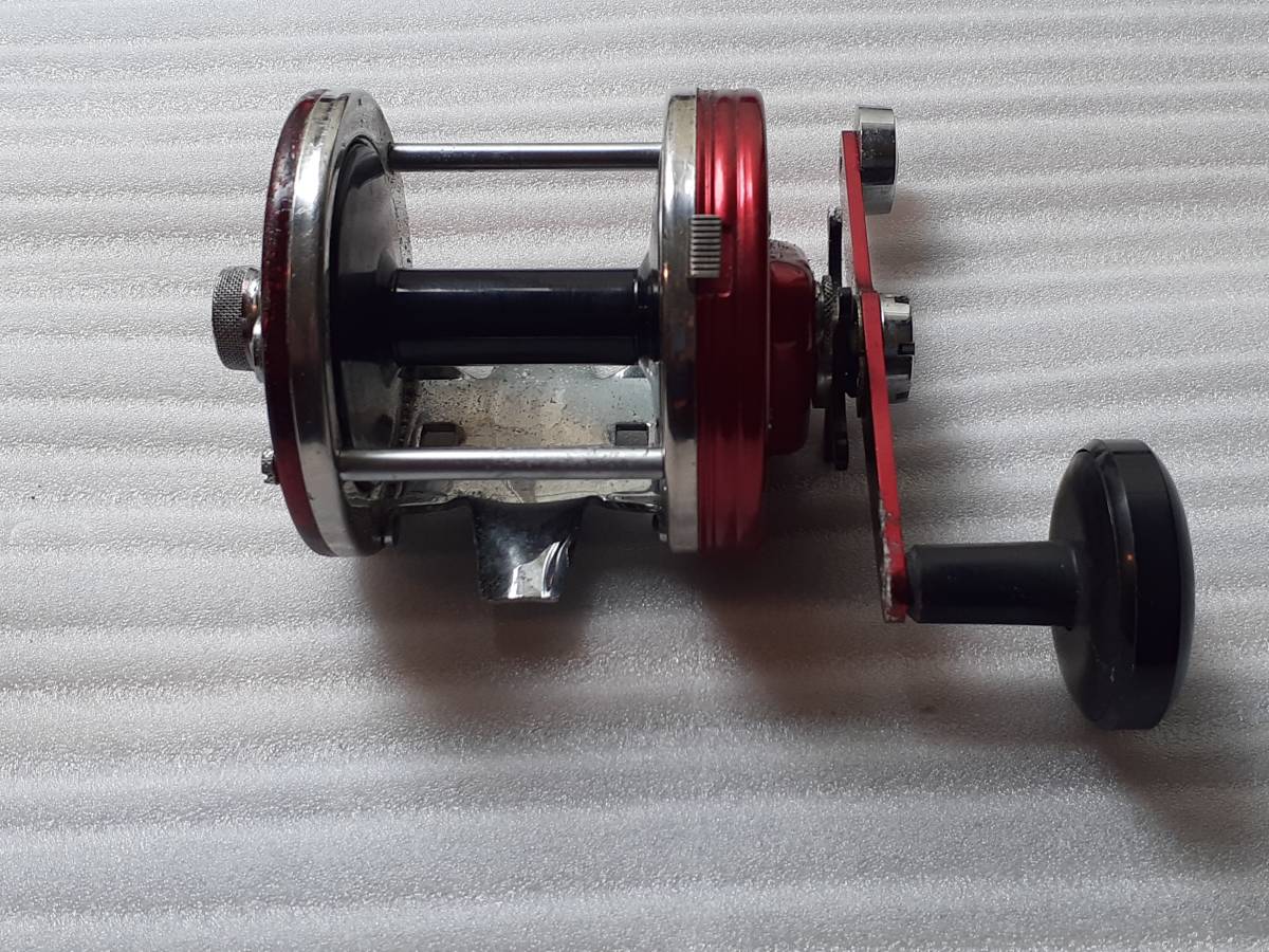 HOT，SALE ABU 9000 機関良好 塗装補修あり 実釣可能. 部品取り(アブガルシア)｜売買されたオークション情報、yahooの商品情報をアーカイブ公開 - オークファン アブガルシア