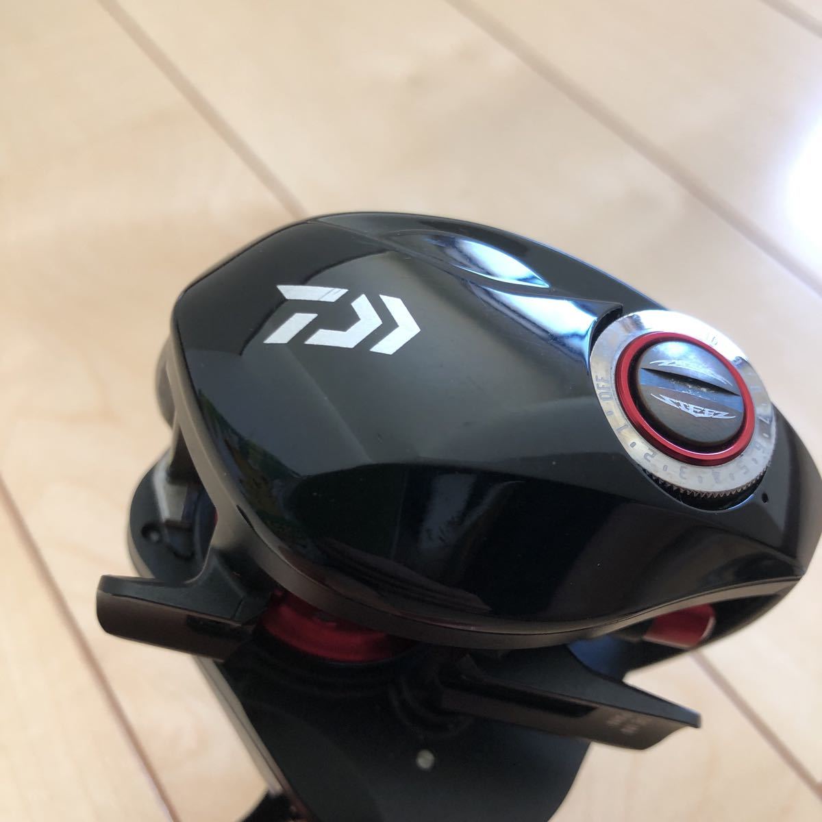 AIR 8.1L SS ダイワ 左ハンドル ベイト DAIWA ☆USED品 LEFT HANDLE DAIWAダイワ DAIWA淡水専用ダイワ『SS ベイトリール 左ハンドルのみ』00614161 レフトハンドル エアー｜Yahoo!フリマ（旧PayPay