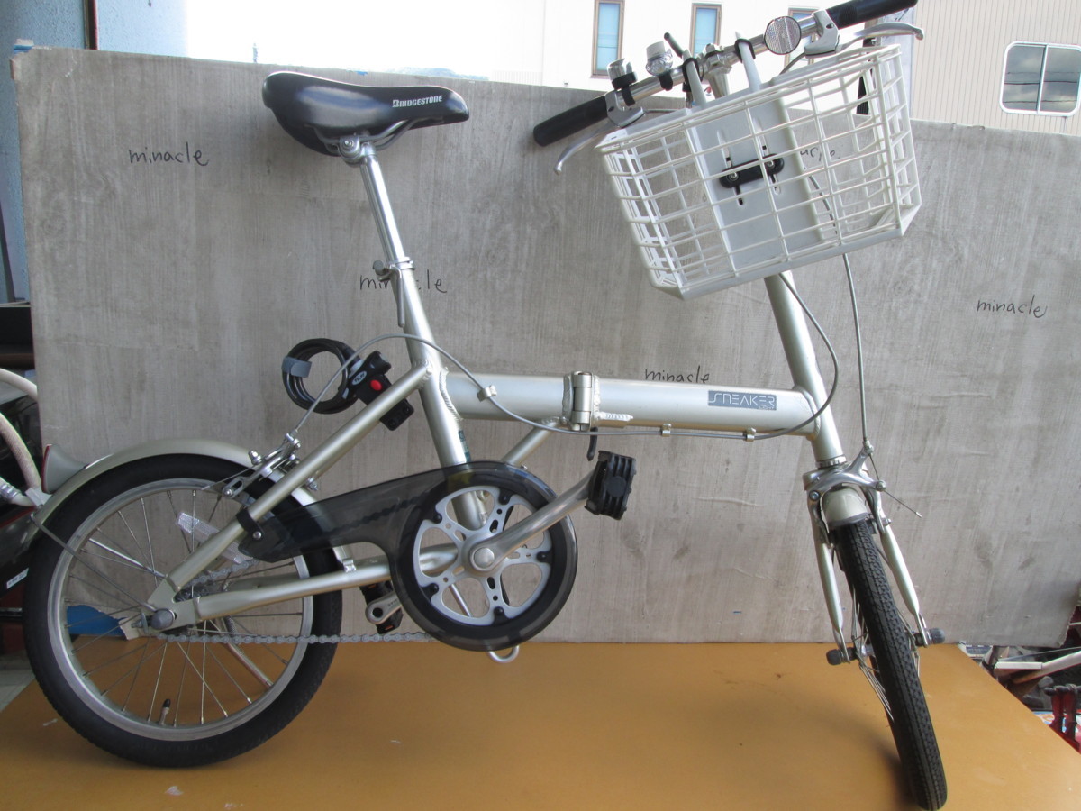  i 超軽量 ブリヂストン スニーカー ライト 16インチ 10.8Kg .折りたたみ自転車 岐阜県揖斐郡発 直接受け渡し品(16インチ～)｜売買されたオークション情報、yahooの商品情報をアーカイブ公開 - オ 16インチ～