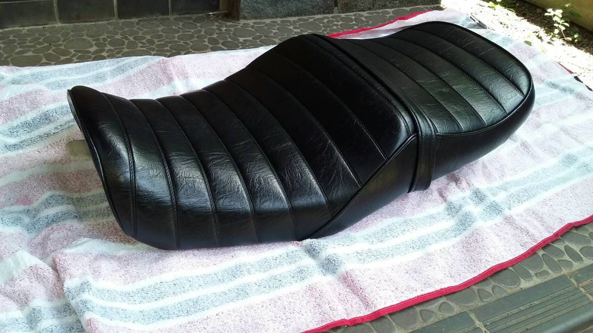☆ ZRX1100/1200R/1200S/1200ダエグ用のアンコ抜きタッグロールシート 