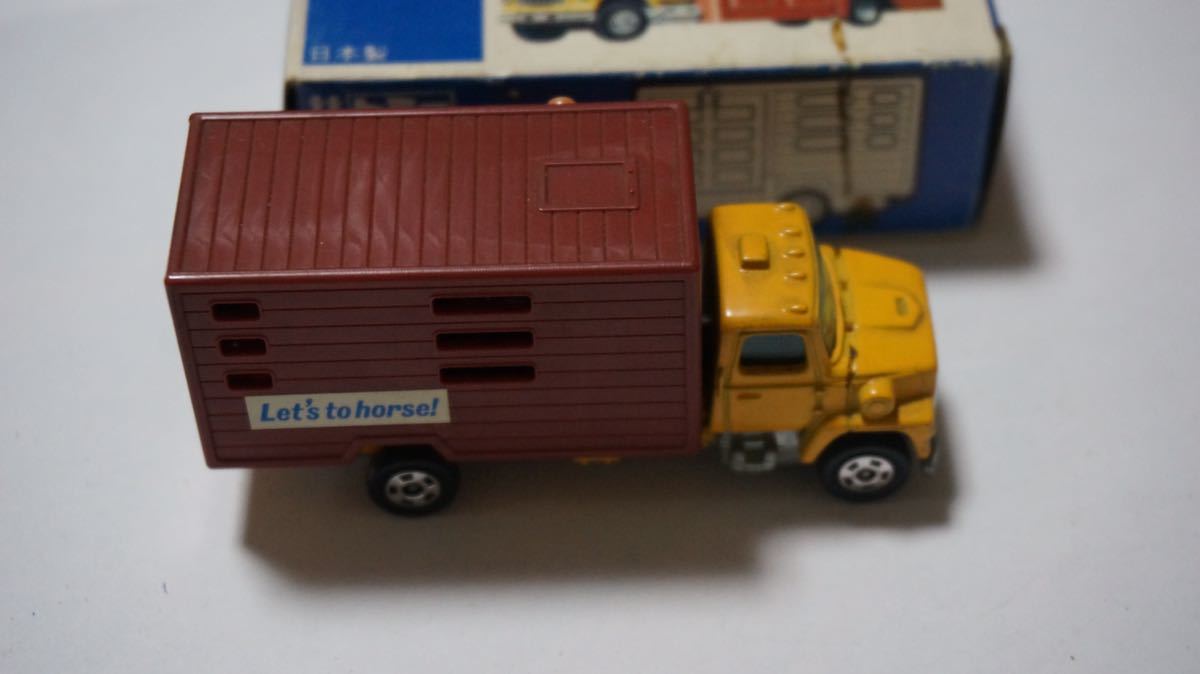 トミカ 日本製 No.F27 フォード キャトル トラック アメリカ車 外国車