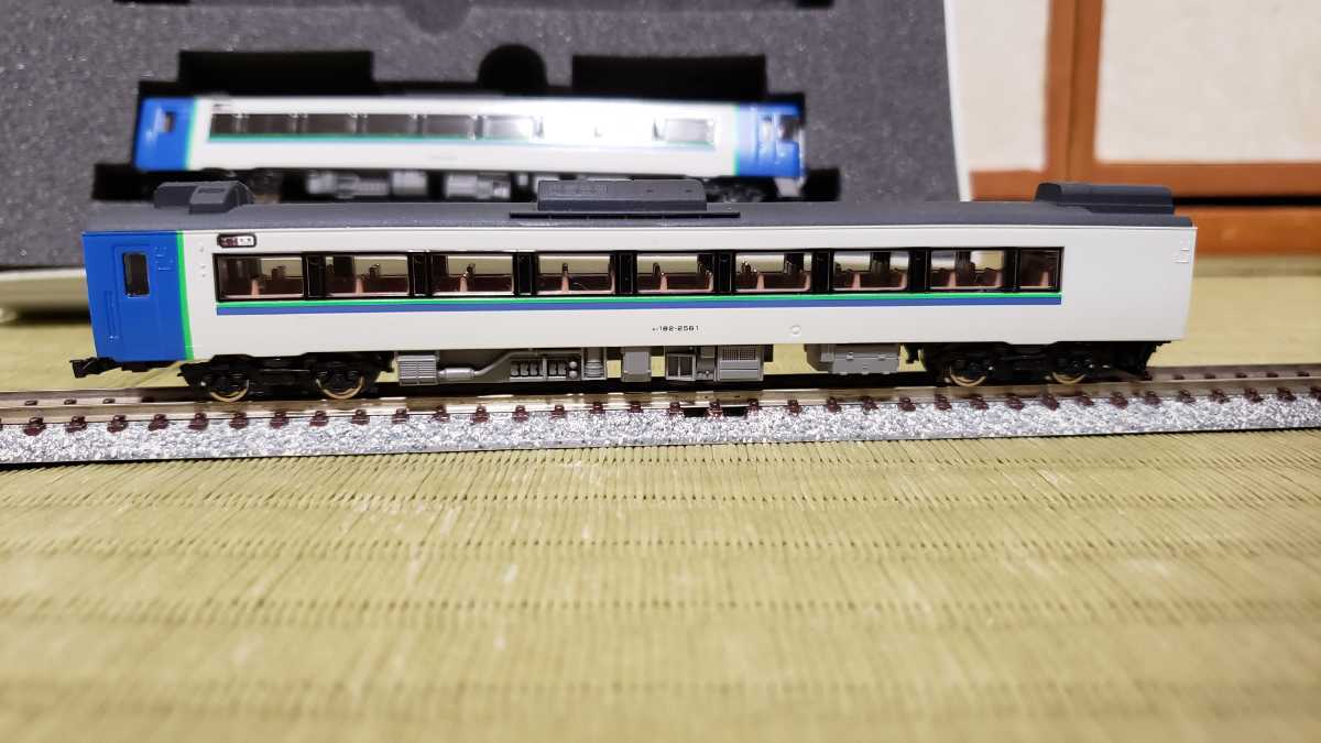TOMIX JR キハ183系2550番台特急ディーゼルカー(北斗)基本セットから 0