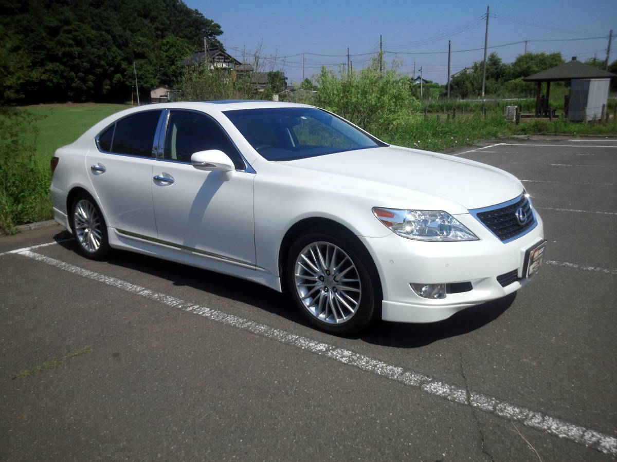 美車 個人出品 諸経費無 Ls460 Sz 中期 レクサス サンルーフ 黒本革 280キロメーター H22 車検有 ディーラー管理 ほぼ完璧 Ls 売買されたオークション情報 Yahooの商品情報をアーカイブ公開 オークファン Aucfan Com
