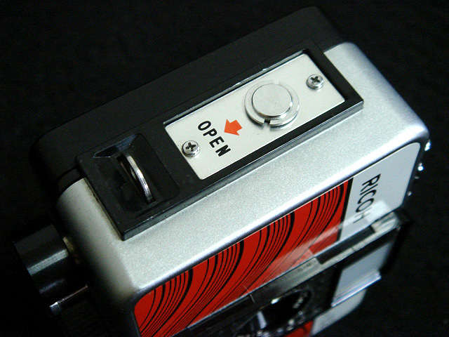 ☆完動超美品！☆リコーオートハーフE2ラインレッド 超美品！☆リコー