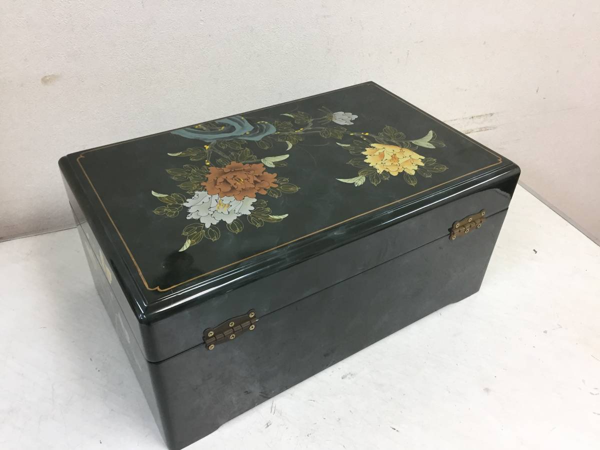 夢更紗宝石箱（オルゴール付）｜漆器の島安うるわしうるし根来塗
