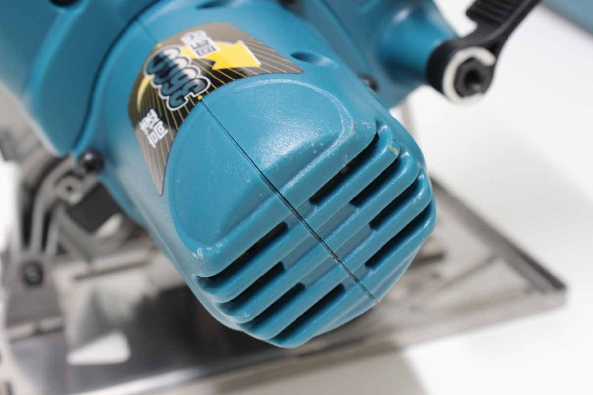 マキタ(Makita) １２５ミリ充電式チップソーカッタ | CS001GRMX - CS003GRDX 1K269★良品！【Makita マキタ】125mm充電式チップソーカッタ CS540DRF（※バッテリ欠品） 動作確認済み★（ニューポーン）