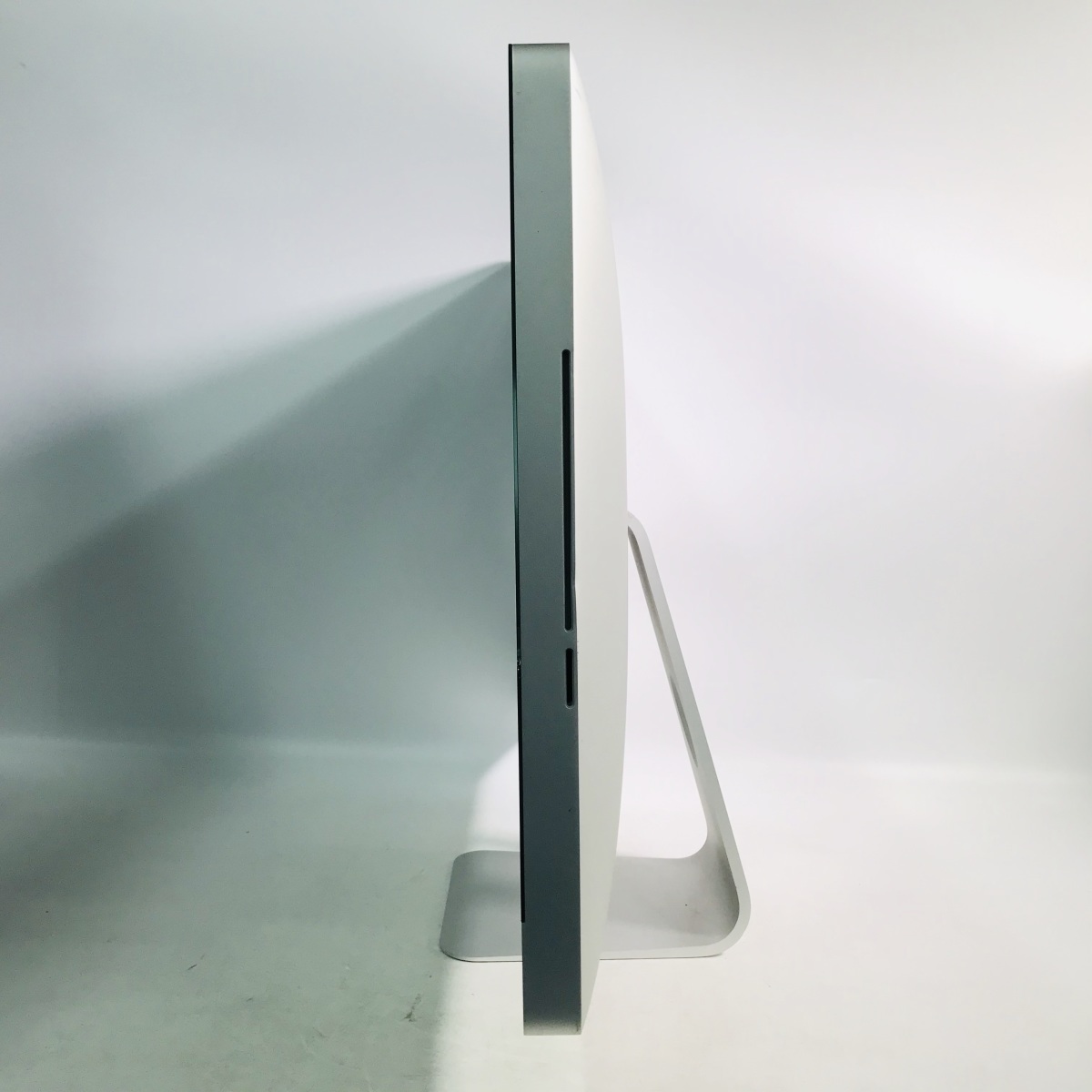 ジャンク iMac 27インチ（Mid 2010） Core i5 2.8GHz/16GB/1TB MC511J/A