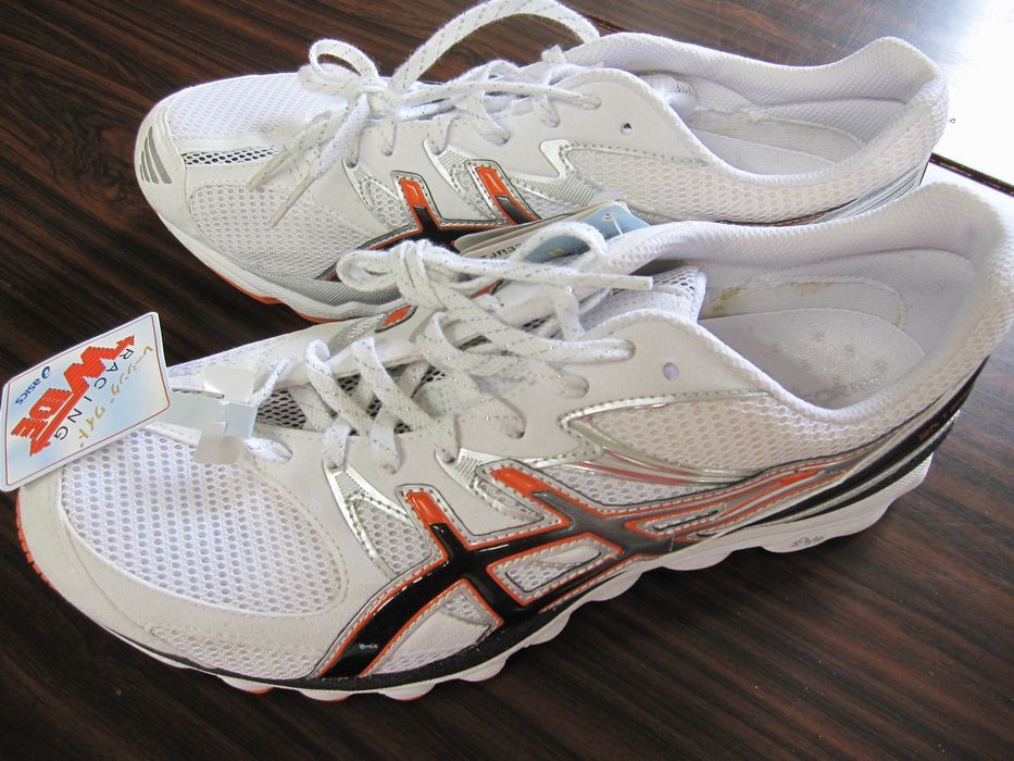 SKYSENSOR - BREEZE | asics アシックス スカイセン Yahoo!オークション [アシックス] JAPAN ホワイト GT-2160 ランニングシューズ Breeze ASICS KicksOnFire