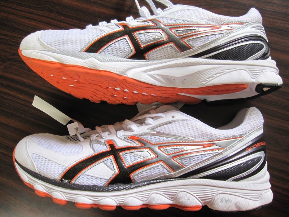 SKYSENSOR - BREEZE | asics アシックス スカイセン Yahoo!オークション [アシックス] JAPAN ホワイト GT-2160 ランニングシューズ Breeze ASICS KicksOnFire