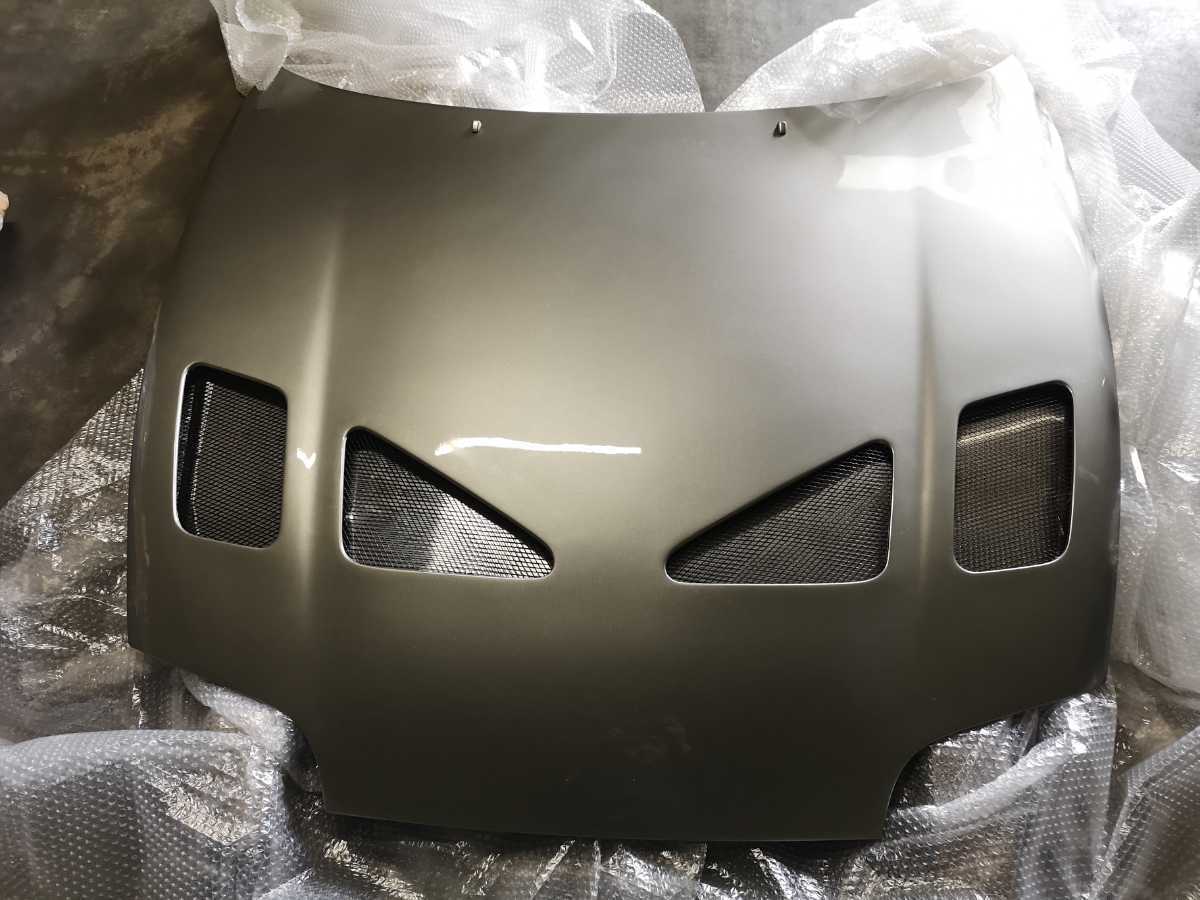 80スープラ純正ボンネットJZA80 トヨタ スープラ 80 JZA80 純正 ボンネット (m081965) 外装、エアロ