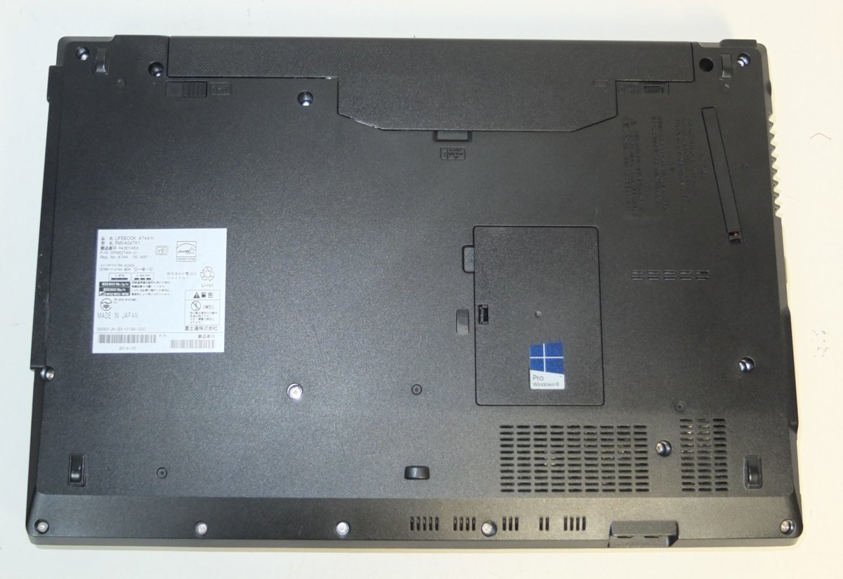 富士通 ノートPC FMV LIFEBOOK A744/H FMVA04Tk1 i7-4600M 2.9GHz 8GB
