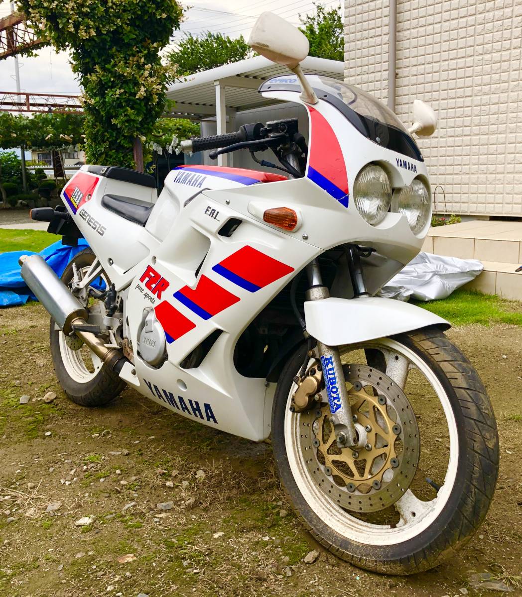 FZR250 2kr ジャンク パーツ取り 車体 ヤマハ 書類無し 引き取り 格安スタート 売り切り エンジン始動動画有り_2