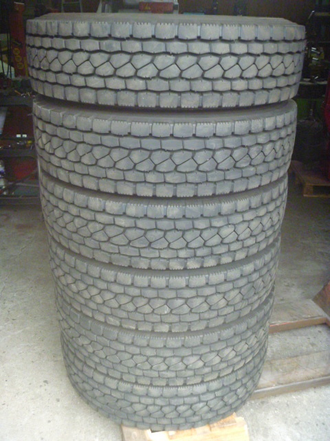 ブリヂストン ECOPIA M801 225/80R17.5 123/122L 中古品 6本セット