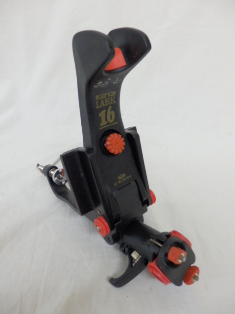 お買い得，格安 127C443G 第一精工 竿受け ロッドキーパー HIGH LARK 16 ハイラーク(竿受け)｜売買されたオークション情報、yahooの商品情報をアーカイブ公開 - オークファン 竿受け
