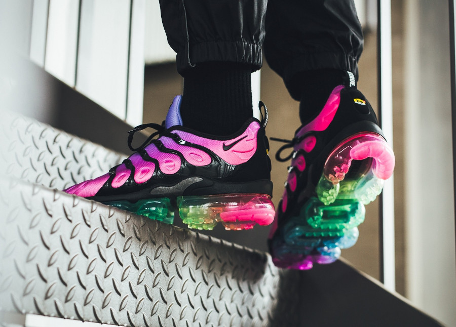 超希少 ★ Nike Air Vapormax Plus Betrue AR4791-500 エア ヴェーパーマックス プラス ビートゥルー ナイキ ★ 24cm レディース