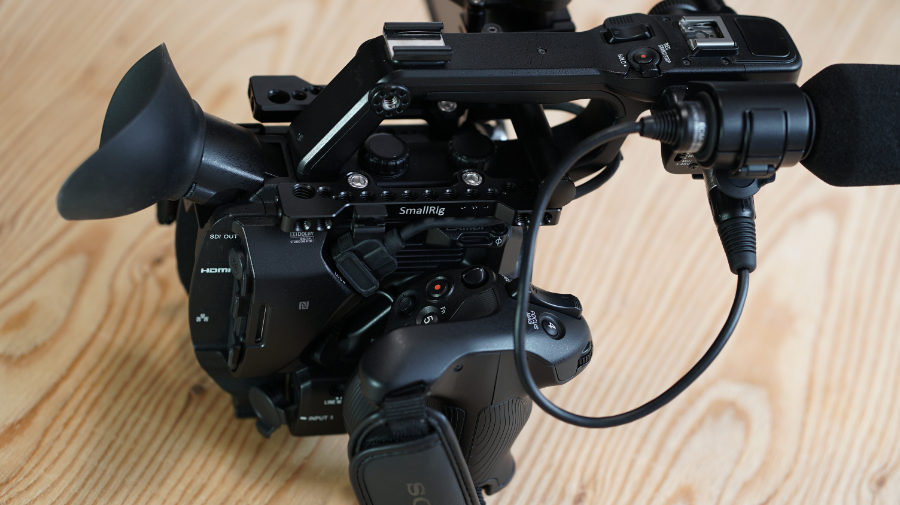 オマケ多数 SONY FS5(FS5Ⅱに近い）オプション→＋CBKZ-FS5RIF（ RAW動画60P撮影対応 /4K RAW120fps 対応/2K RAW 収録対応）＋マイク付_7