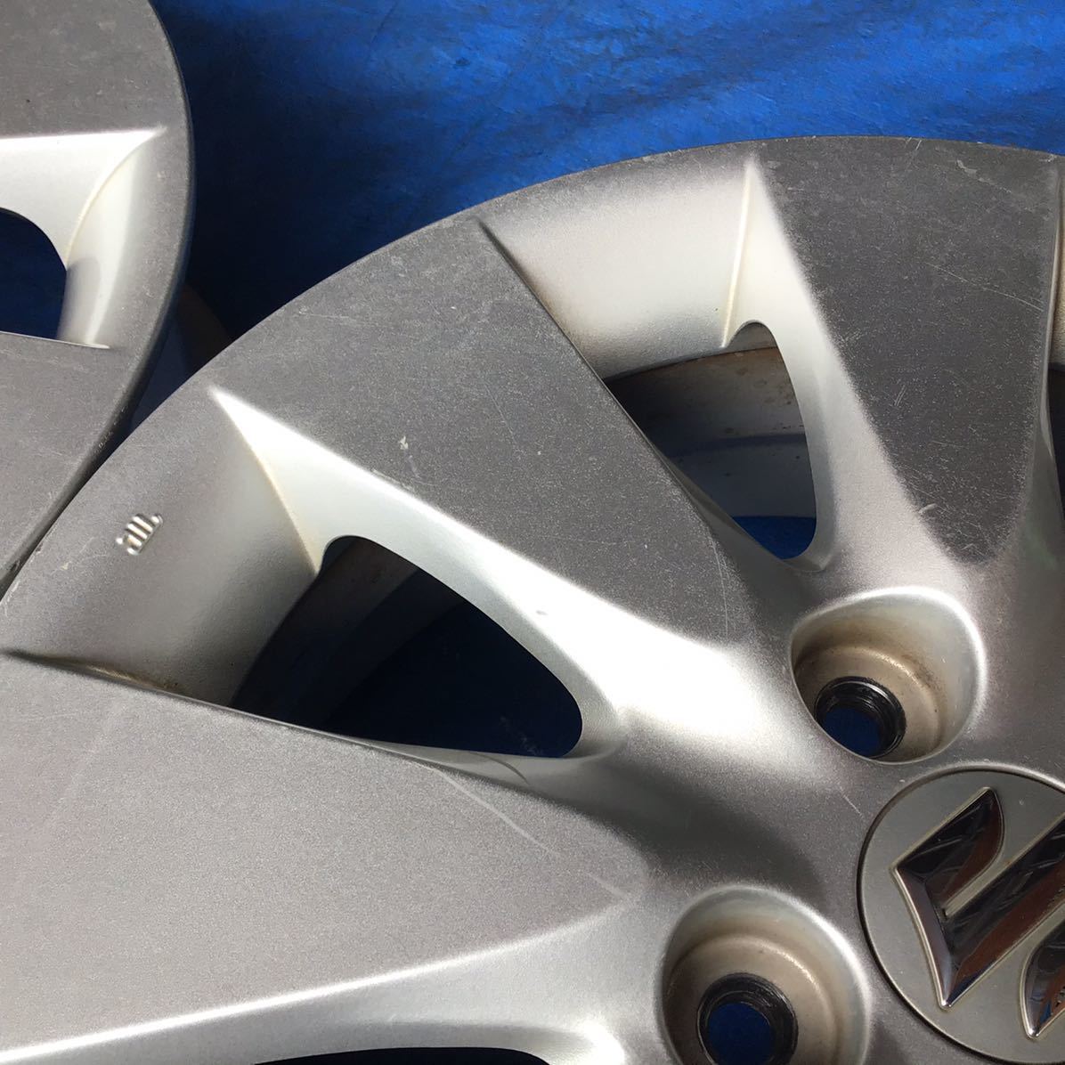 スズキ スプラッシュ 純正 ホイール suzuki スズキ(純正) 15インチ
