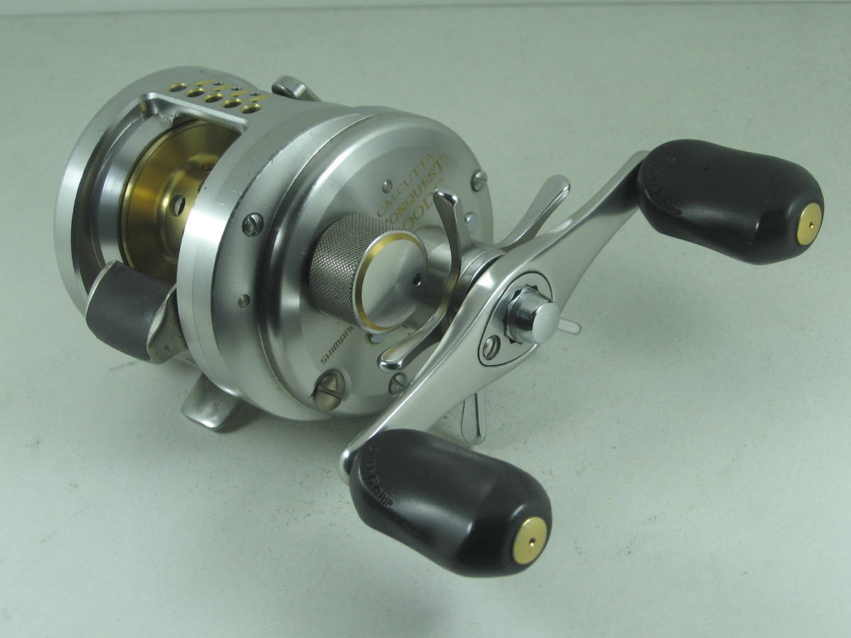 シマノ カルカッタ SHIMANO リール コンクエストdcの通販 カルカッタコンクエストMD カルカッタコンクエストの通販 シマノ(SHIMANO) カルカッタコンクエスト 右巻き 200DC 03カルカッタコンクエスト 中古品 釣り具 釣り カルカッタコン