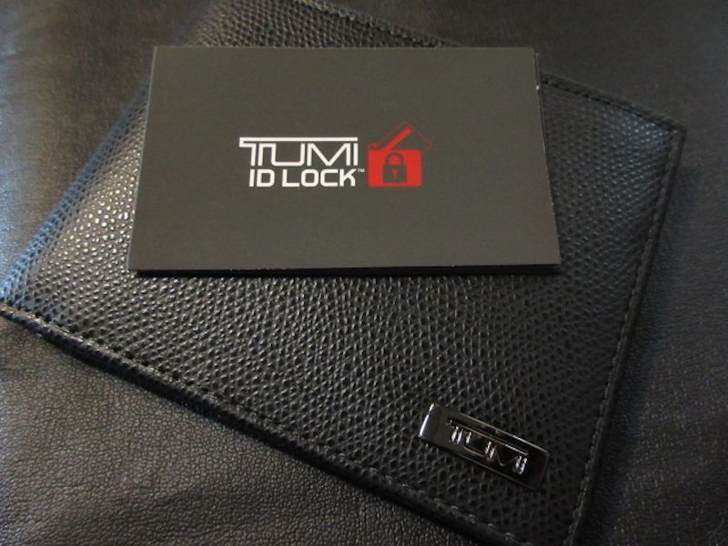 TUMI トゥミ 財布 メンズ 二つ折り 札入れ □美品□ 二つ折り財布 DN5427 |