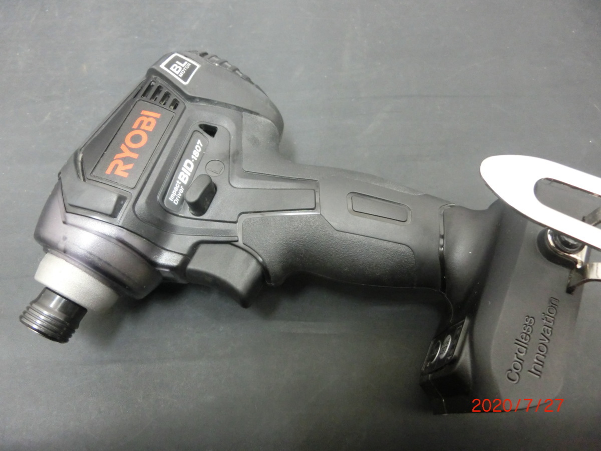 2点 中古美品 RYOBI リョービ 18V 充電式インパクトドライバー BID-1807L1