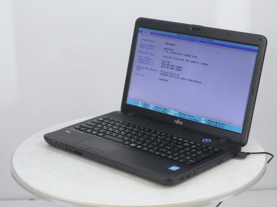 FUJITSU FMVA30KB3 LIFEBOOK AH30/K Celeron 1005M 1.90GHz 8 GB 320 