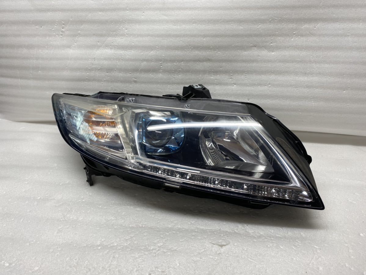 CR-Z ZF1 前期 純正 右 ヘッドライト HID KOITO 100-22010 刻印C a7