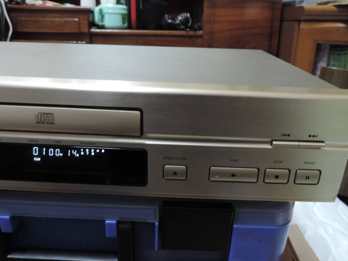 DENON フルサイズ　高音質CDプレーヤ　DCD-755AE　PU交換済　取説付き　CDRテストOK！ DENON - デノン ブラック DCD-755AE-SP CDプレーヤーの