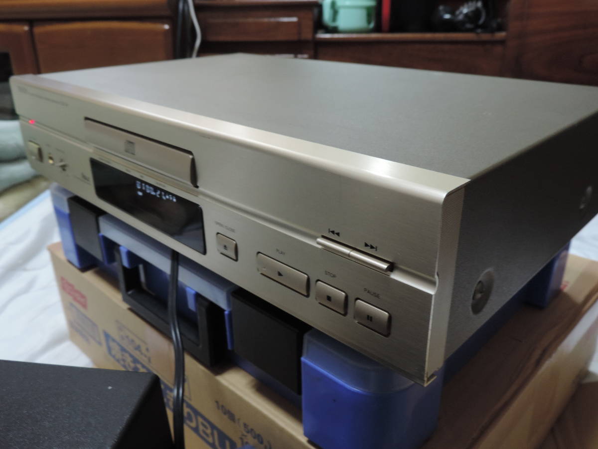DENON フルサイズ　高音質CDプレーヤ　DCD-755AE　PU交換済　取説付き　CDRテストOK！ DENON - デノン ブラック DCD-755AE-SP CDプレーヤーの