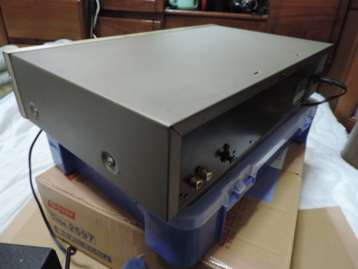 DENON フルサイズ　高音質CDプレーヤ　DCD-755AE　PU交換済　取説付き　CDRテストOK！ DENON - デノン ブラック DCD-755AE-SP CDプレーヤーの