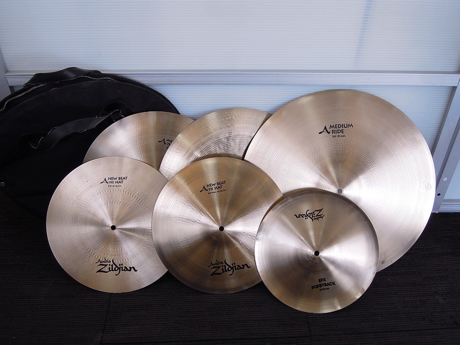13 A ZILDJIAN 2413)Zildjian ジルジャン NEW BEAT HI HAT/CHINA BOY