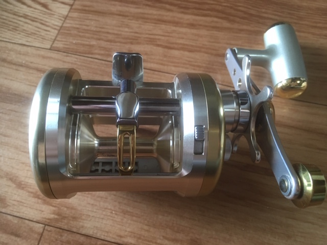 Daiwa ダイワ Millionaire CV-Z ミリオネア 300F 【公式通販】
