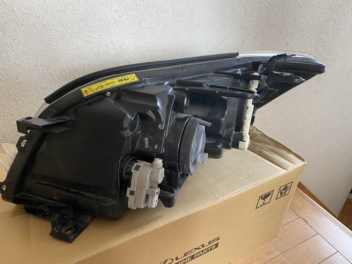 トヨタ ヴァンガード 左ヘッドライトHID ユニット 純正部品 型式ACA33W