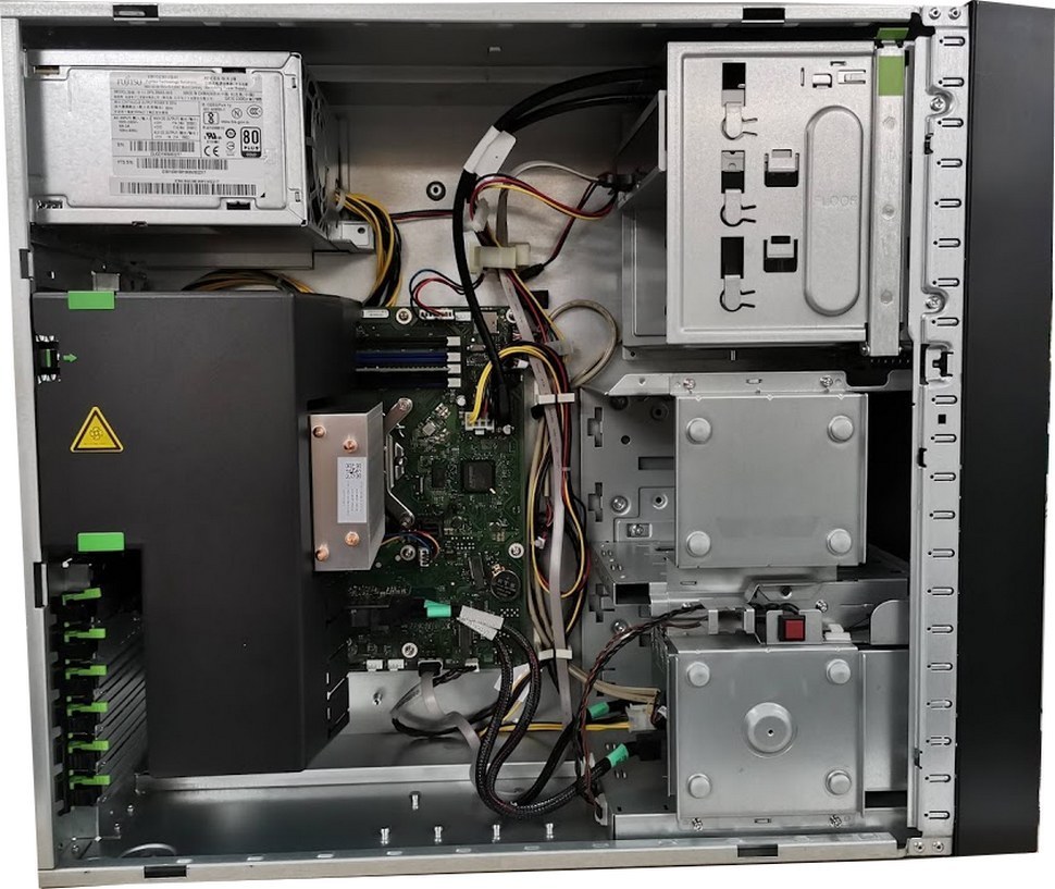 ○ほぼ現行! 新型XeonE [Windows Server 2016] 富士通 Primergy TX1330