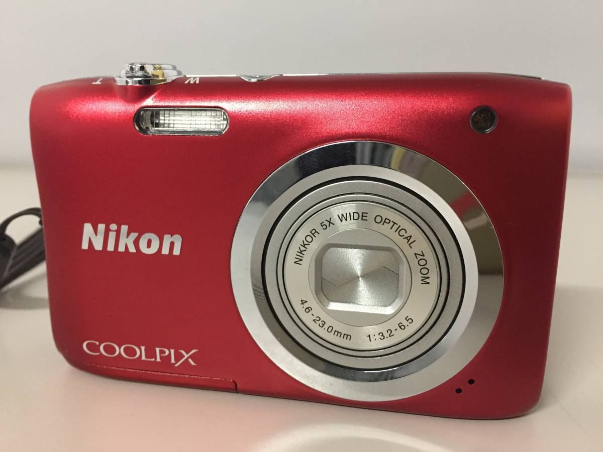 ○Nikon COOLPIX A100 デジタルカメラ レッド SDHCカード 16GB付