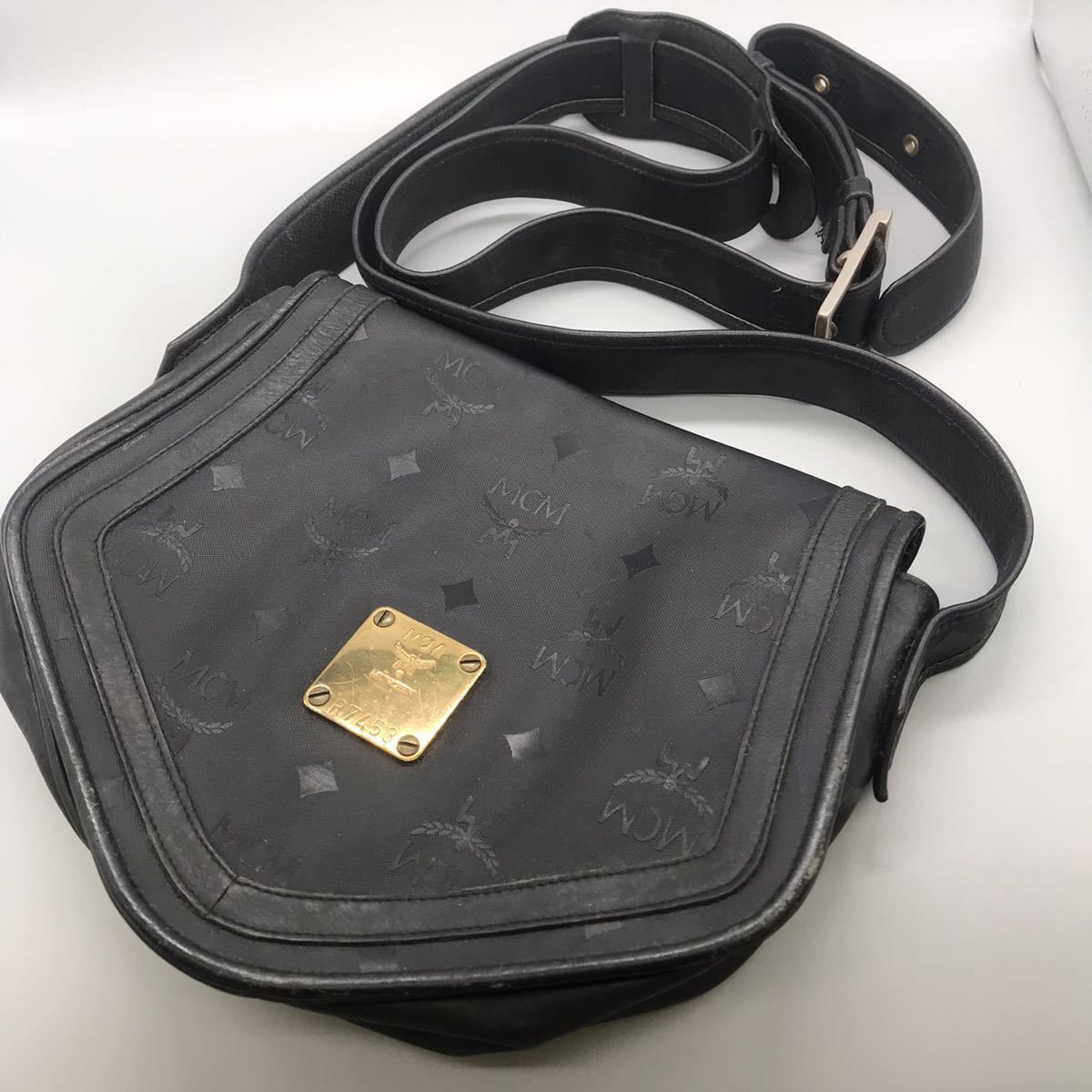 MCM ショルダーバッグ モノグラム ヴィセトス エムシーエム 公式通販 