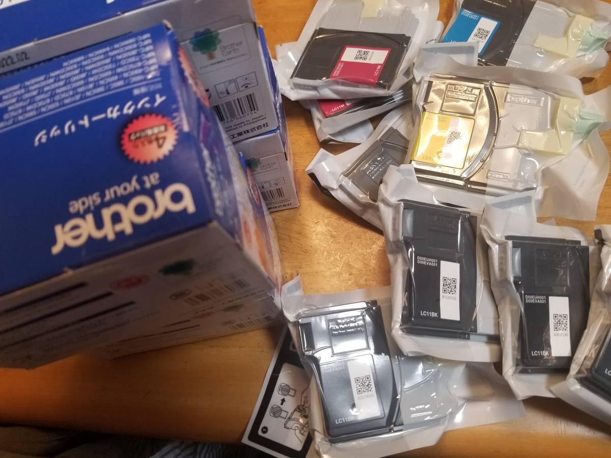 ブラザー純正インクカートリッジＬＣ11_1