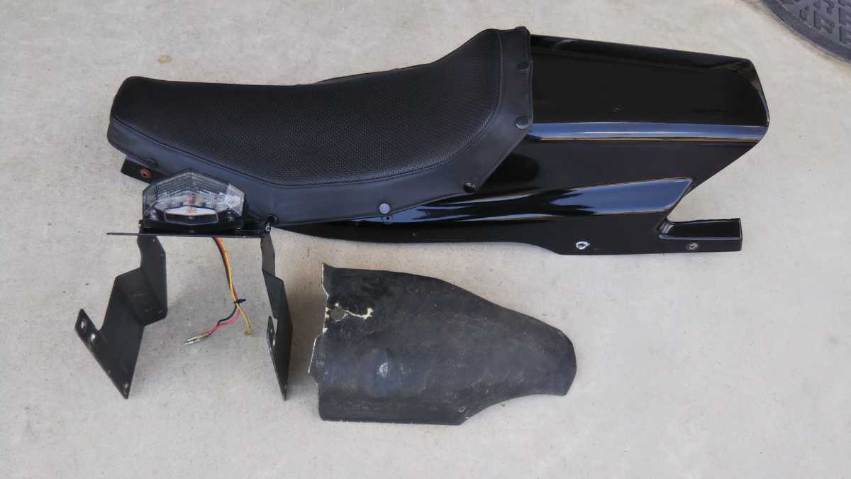 ヤマハ RZ250 RZ350 4L3 シートキャッチ キー 【公式通販】