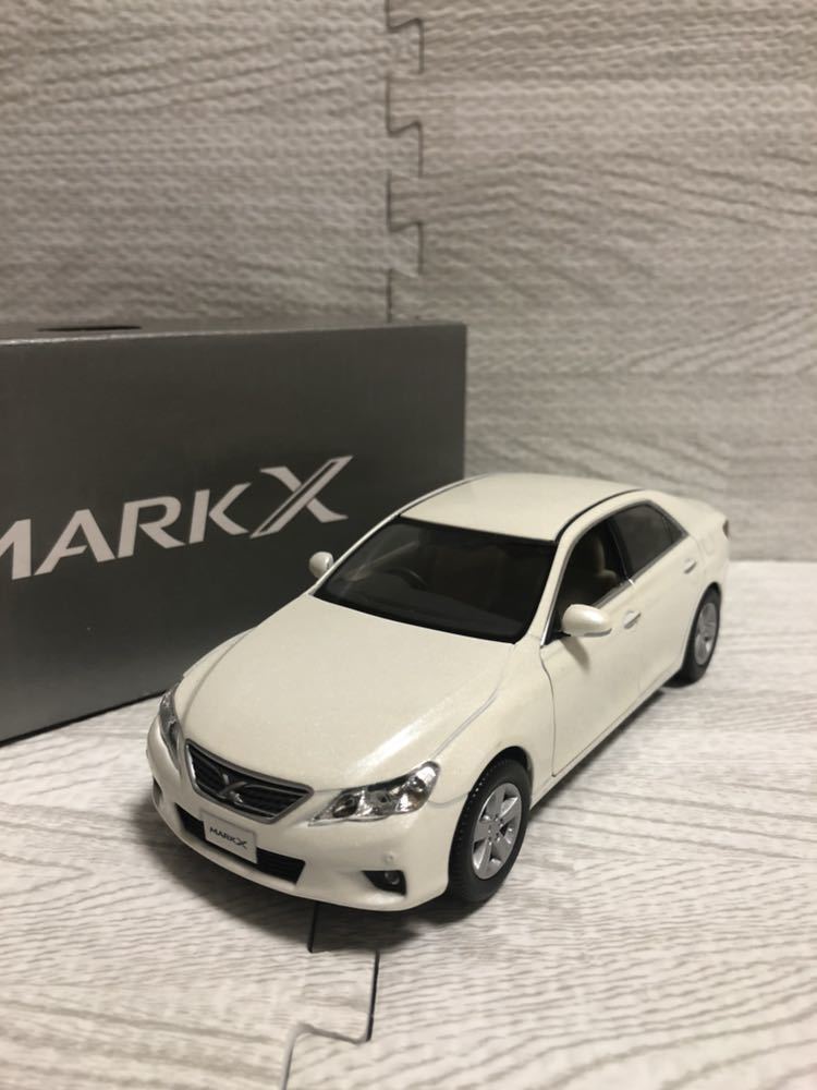130系 マークX MARK X トヨタ 1⁄30 非売品 ミニカー カラーサンプル 1⁄