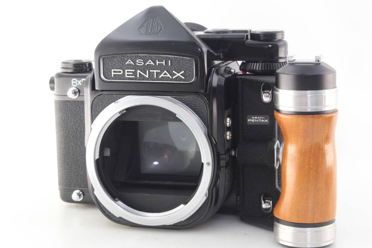 AB (良品) ASAHI PENTAX ペンタックス 6×7 55mm F4 木製グリップ付き 