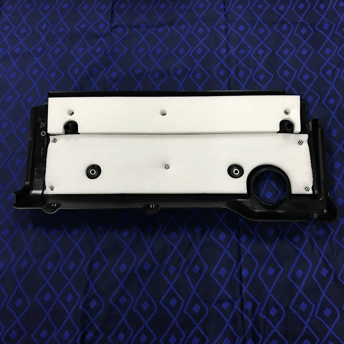 廃盤 製廃品 トヨタ TOYOTA 2AZ エンジンカバー 純正 希少カラー VVT-I