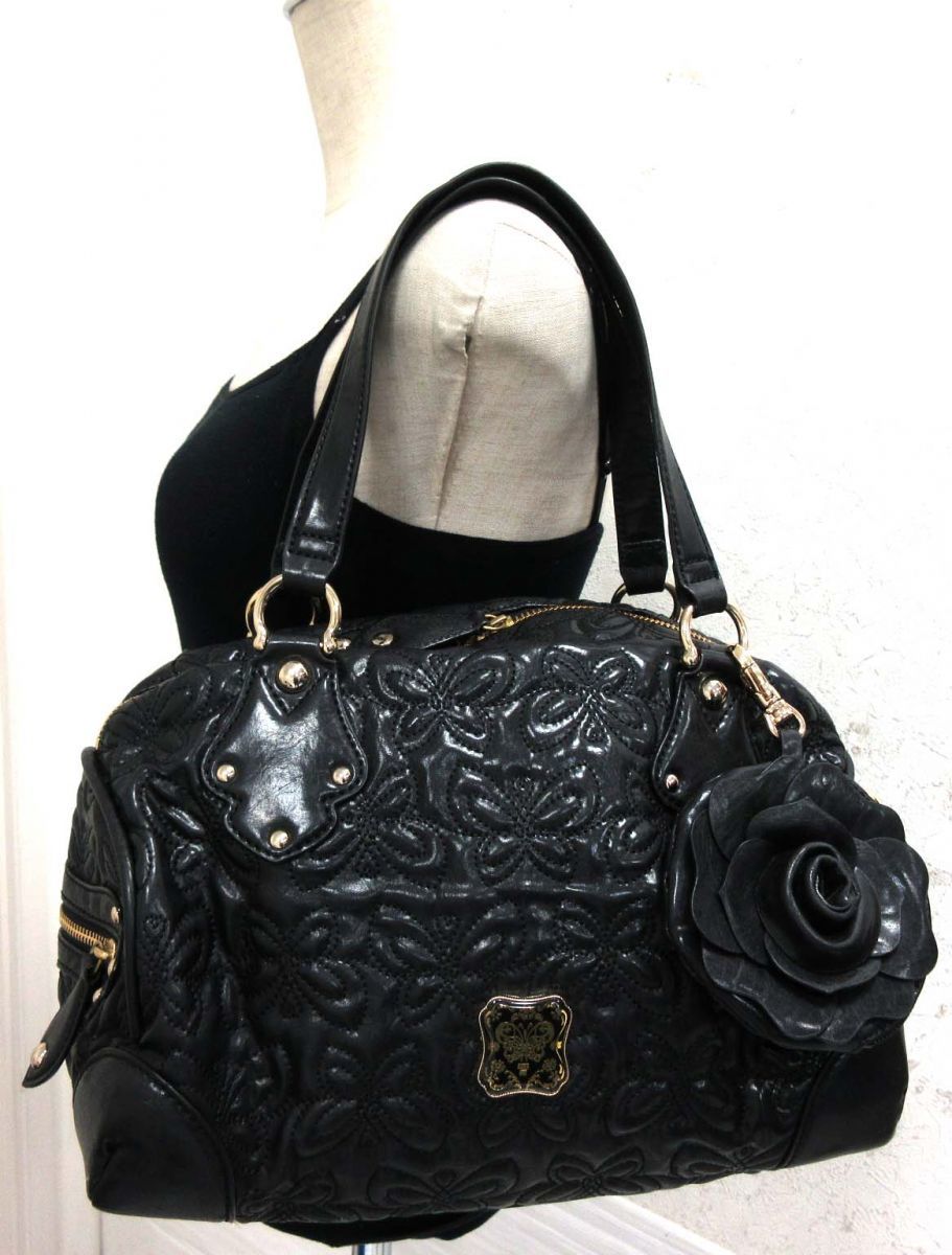 1円 アナスイ ショルダーバッグ レザーバッグ ミニポーチ付き ハンドバッグ キルティングバタフライ 本革 Anna Sui レディース 鞄 肩掛け かばん バッグ 売買されたオークション情報 Yahooの商品情報をアーカイブ公開 オークファン Aucfan Com