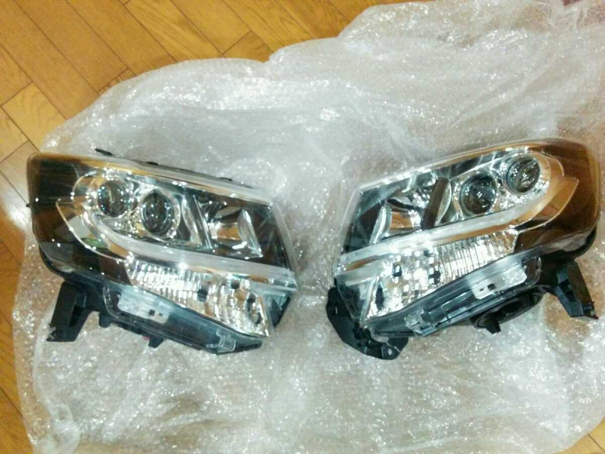LA600S 純正 ダイハツ タント タントカスタム ヘッドライト LA610S 5X 
