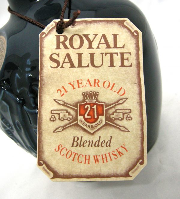 大人気，正規品 1000円スタート 酒2本セット ROYAL SALUTE 21年 青陶器×2 ロイヤルサルート 700ml 40% 1330g/1325g 未開栓 N846