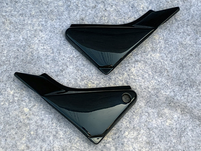 爪痕 爪折れ無し カワサキ ゼファー400 / ZEPHYR400 サイドカバー 左右