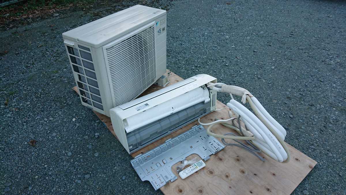 日本直営 DAIKIN ダイキン 200V ルームエアコン AN40RFPK-W 2014年製 