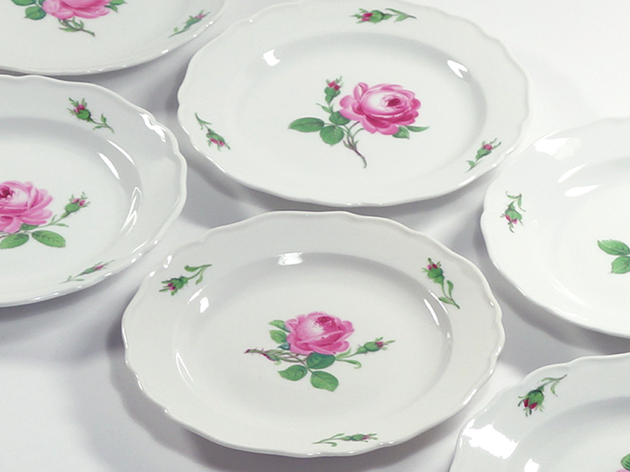 正規品，格安 &nabla;花&nabla; マイセン/MISSEN のピンクローズシリーズ プレート6客 直径18cm 17(マイセン)｜売買されたオークション情報、yahooの商品情報をアーカイブ公開 - オークファン マイセン