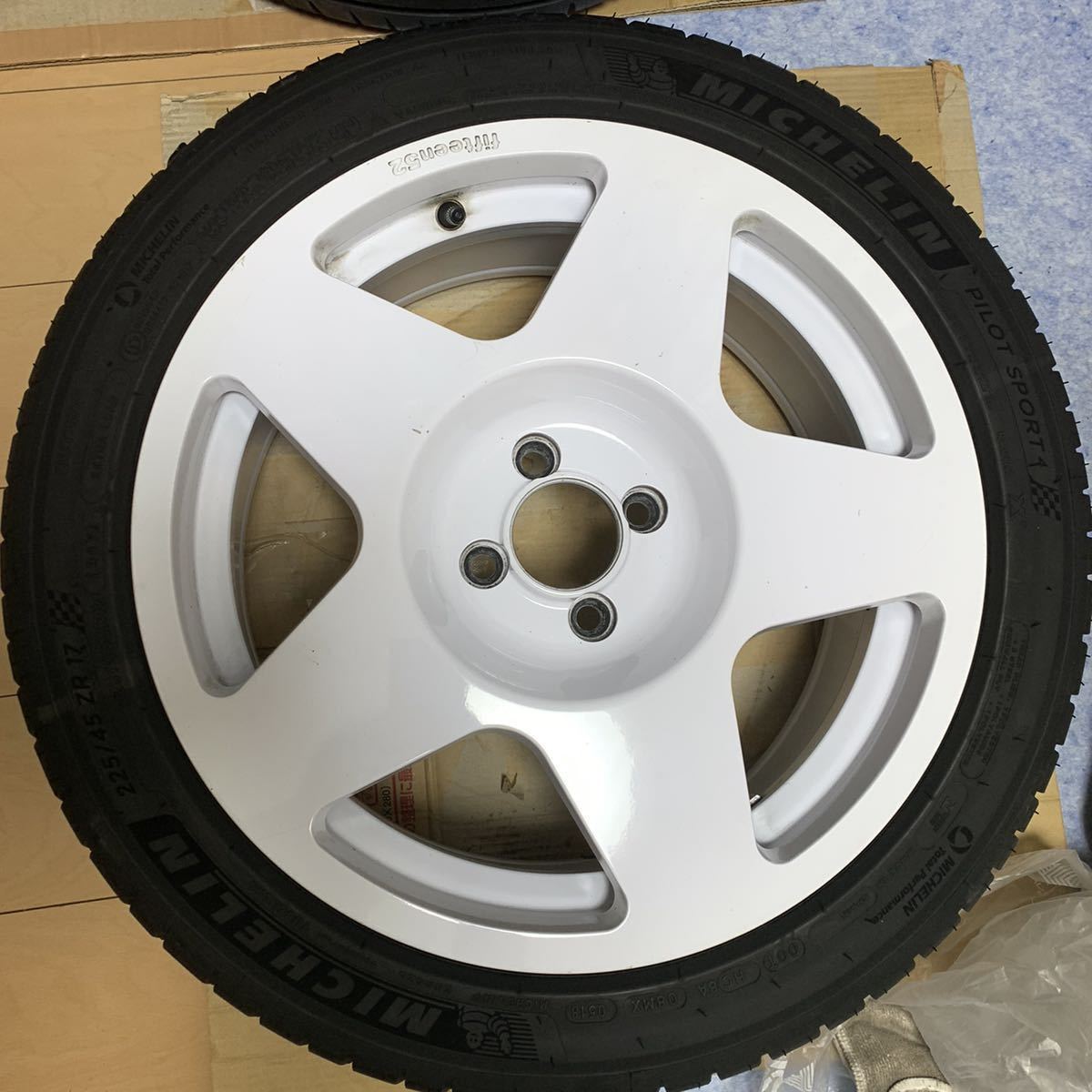 fifteen52 tarmac 17 × 7.5J +42 ミシュラン パイロットスポーツ4 4本セット_7