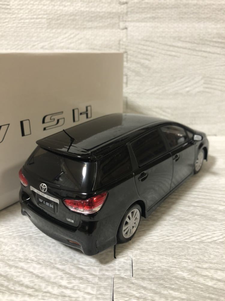 トヨタ カラーサンプル 1⁄24 WISH ウィッシュ 初代ウィッシュ 非売品